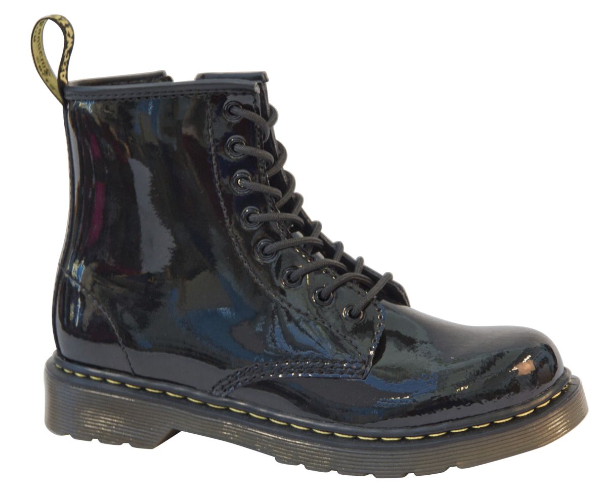 描述 : 15382003_CORE_JUNIORS_LACE_BOOT_BLACK_PATENT_LAMPER